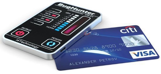BugHunter CR-1 — настільки тонкий і мініатюрний детектор, що на перший погляд його можна легко переплутати з банківською картою, звідси і друга назва приладу — 